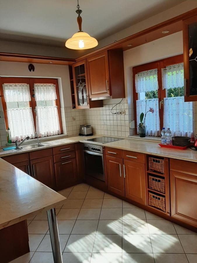 Csilla Elegant House Erd
