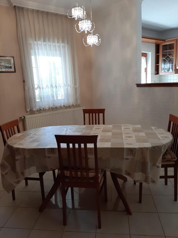 Villa Csilla Elegant House